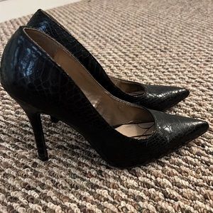 Sam & Libby Pumps
